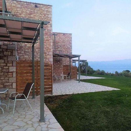 Stone Bay Houses In Messinia Kalamaki Beach Area Hráni Kültér fotó